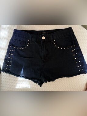 Forever 21 Black Studded Raw-Hem Denim Shorts